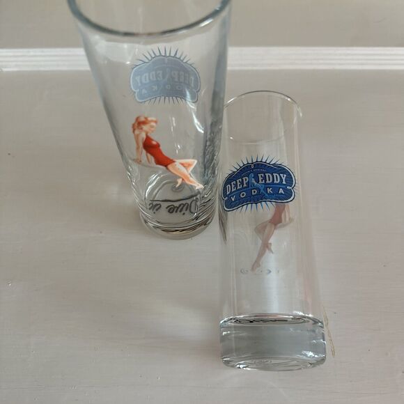 Two (2) Deep Eddy Bar Glasses 7.5” X 2” With Iconic Deep Eddy Girl - Picture 3 of 9